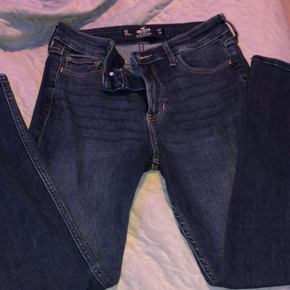 Hollister dark blue jeans s5 or w27